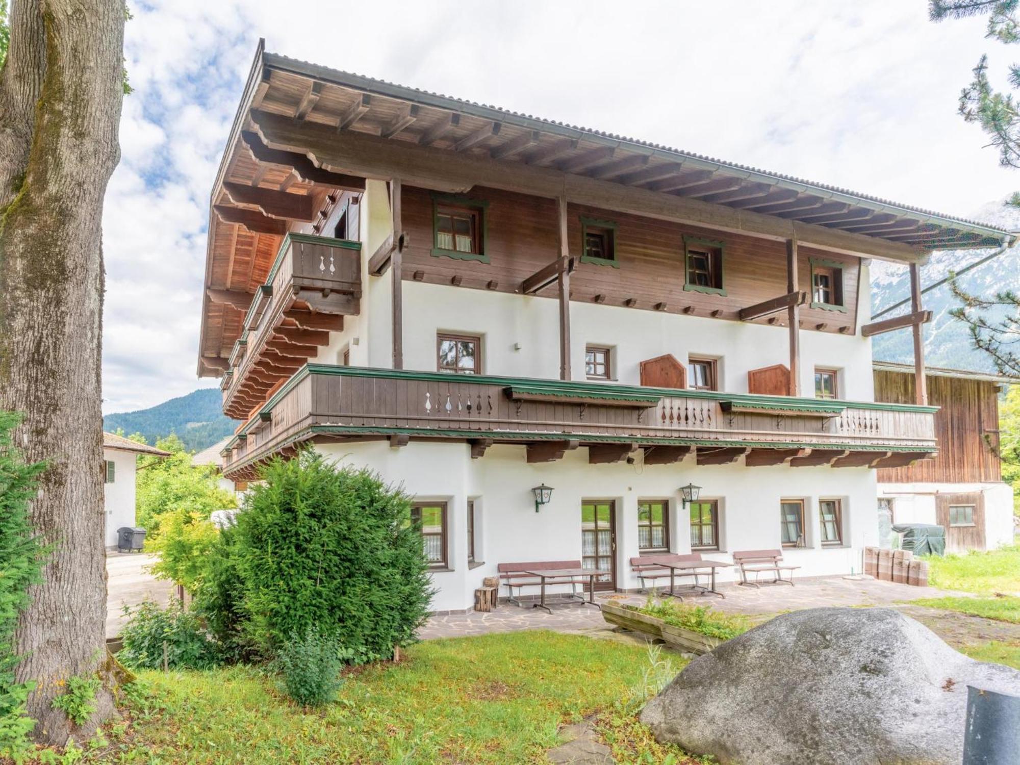 Pension Blaiken Xl Scheffau am Wilden Kaiser Bagian luar foto