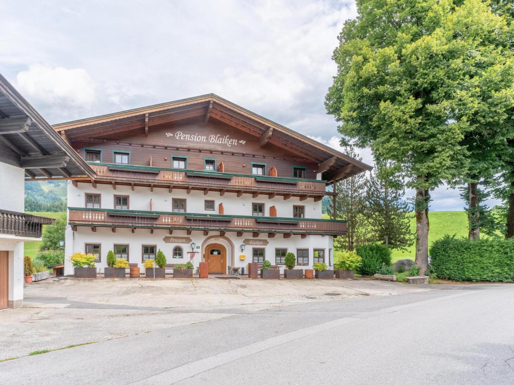 Pension Blaiken Xl Scheffau am Wilden Kaiser Bagian luar foto